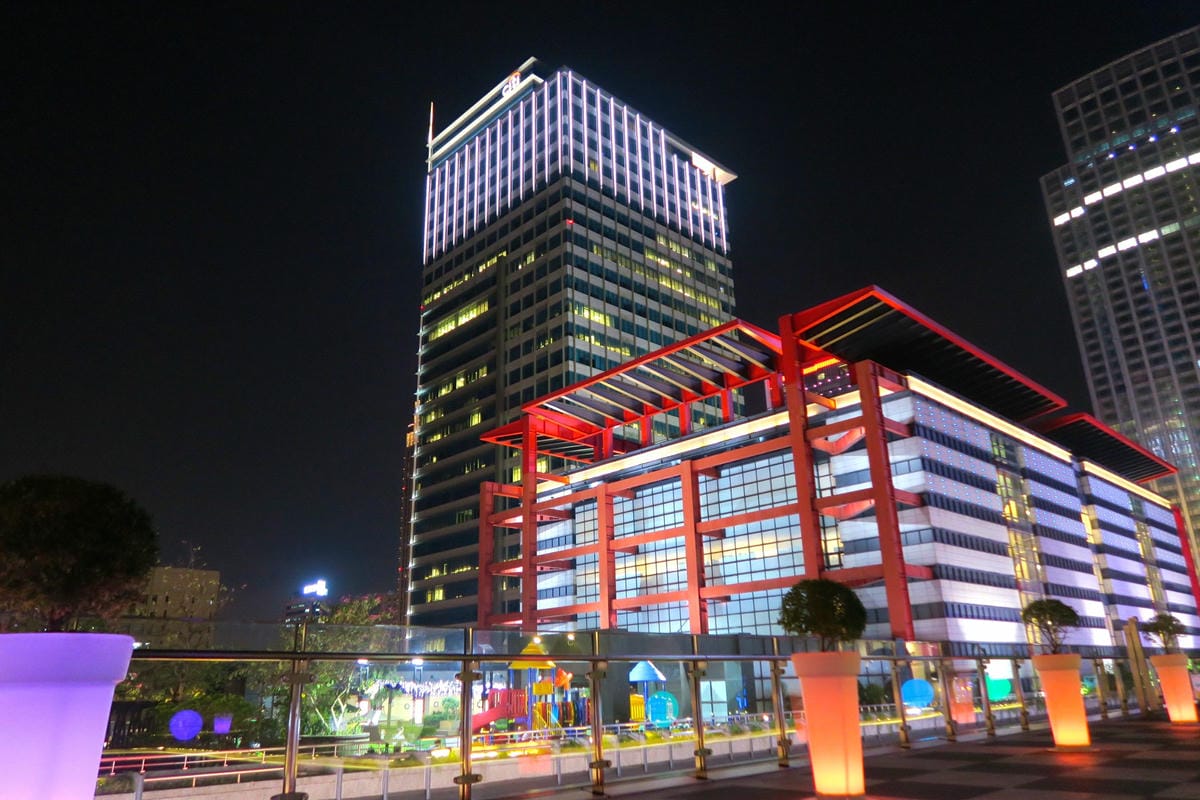 [信義] Trine&Zen Park Cafe，喧嘩鬧區中的一處桃花源