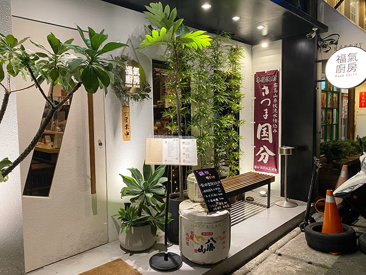 IMG_1586.jpg IMG_1586.jpg