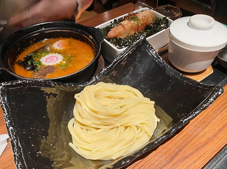 [九州福岡] 元祖博多明太子飯，福岡必吃 整條明太子 x 生