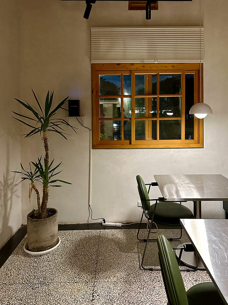 日落,早咖晚酒,走進眷村 日落,早咖晚酒,走進眷村